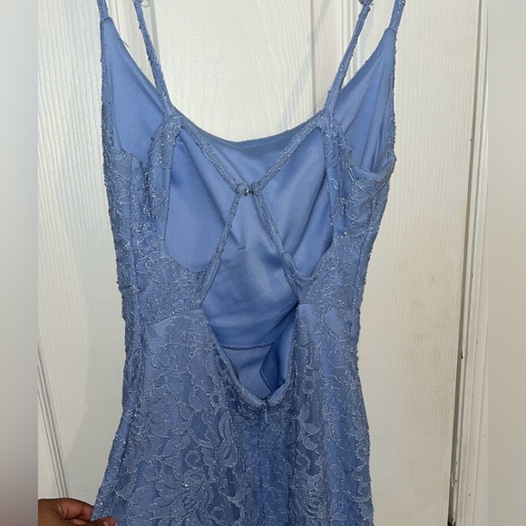 Morgan & Co. periwinkle formal/prom dress - Picture 9 of 9